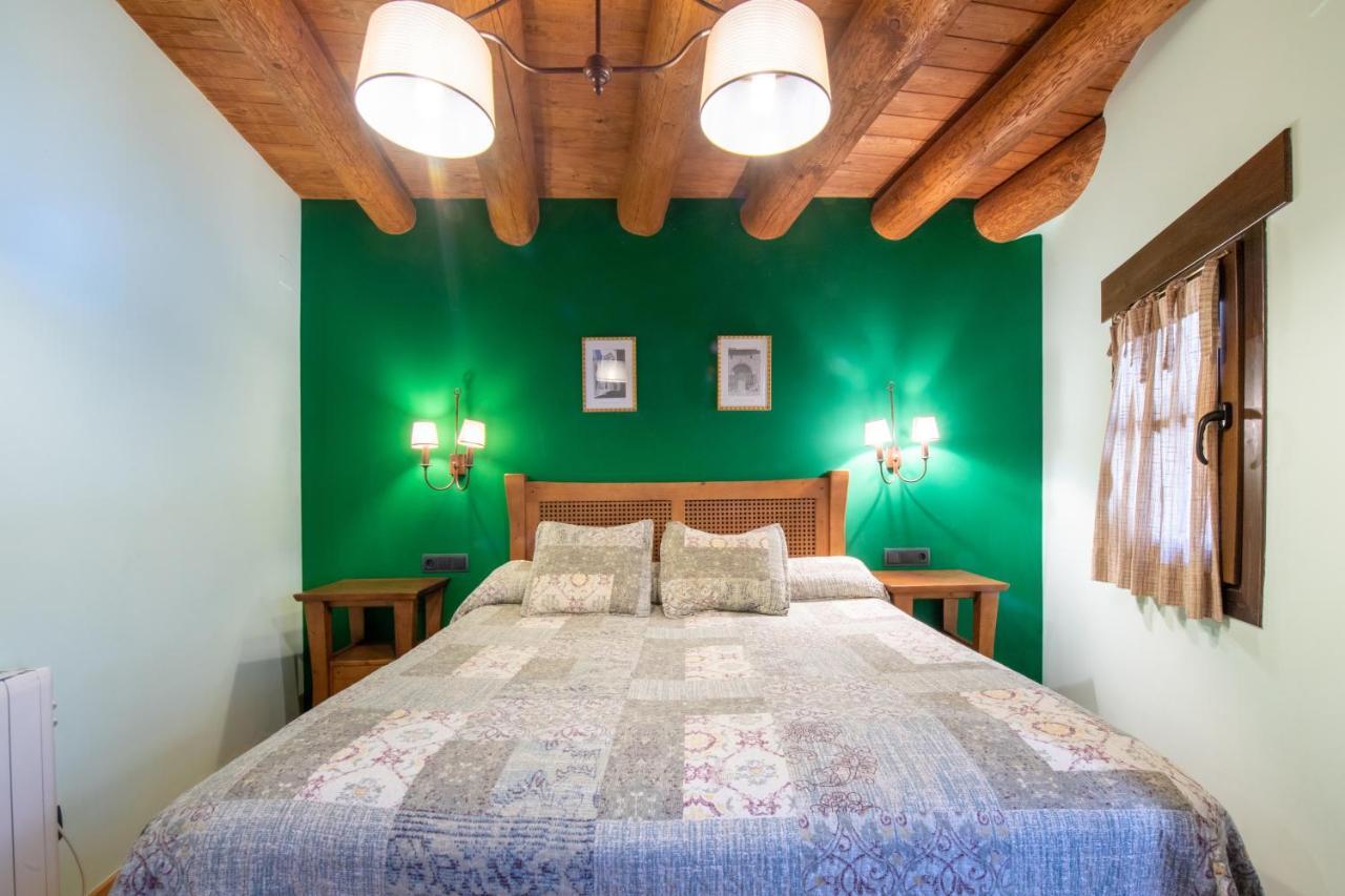 Apartamentos Casa Rivera Aínsa المظهر الخارجي الصورة